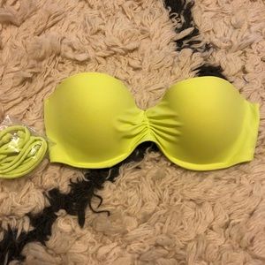 Victoria’s Secret Bikini Top